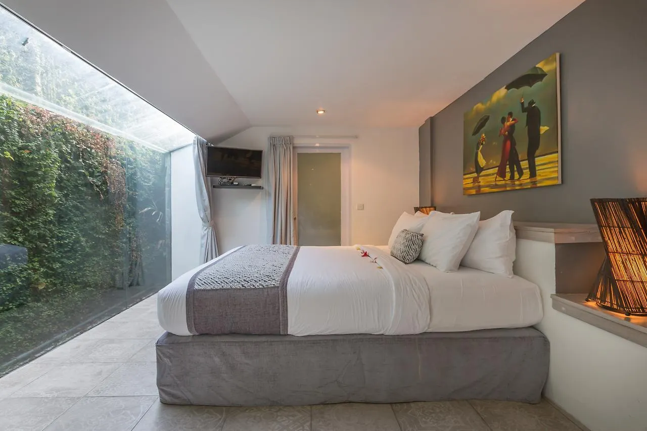 Villa Tangra 0*, Seminyak (Bali) Indonesia
