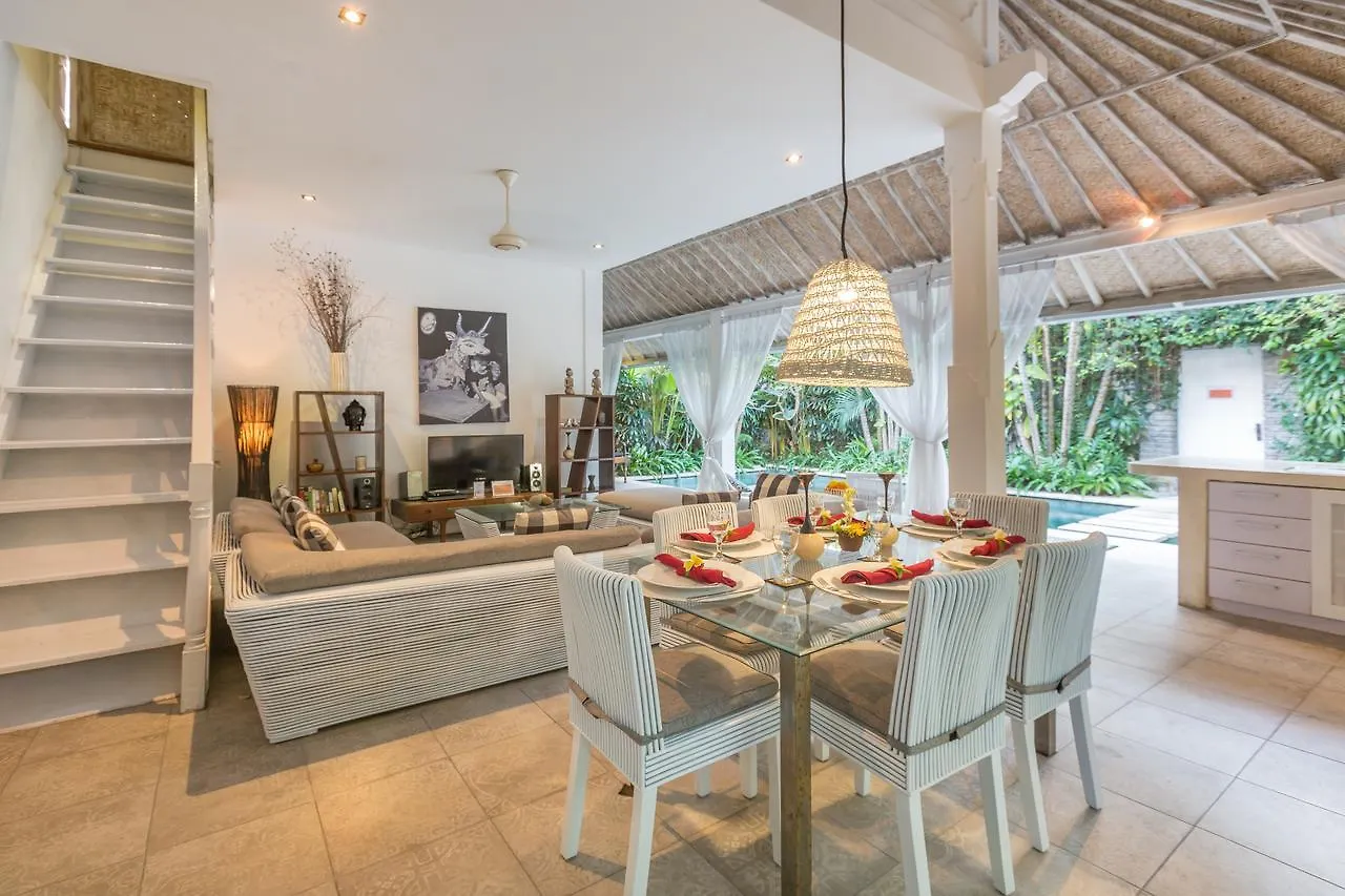 Villa Tangra Seminyak (Bali)